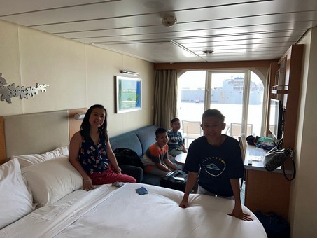 Wenceslao Family - Cruise 2022 Day1