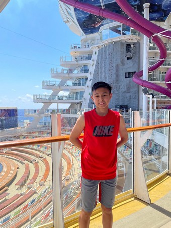 Wenceslao Family - Cruise 2022 Day2