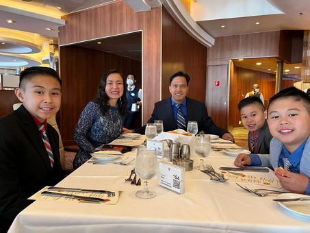 Wenceslao Family - Cruise 2022 Day2