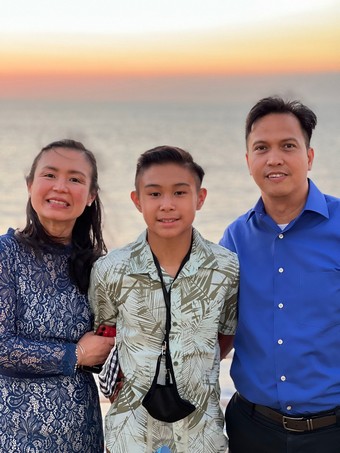 Wenceslao Family - Cruise 2022 Day2