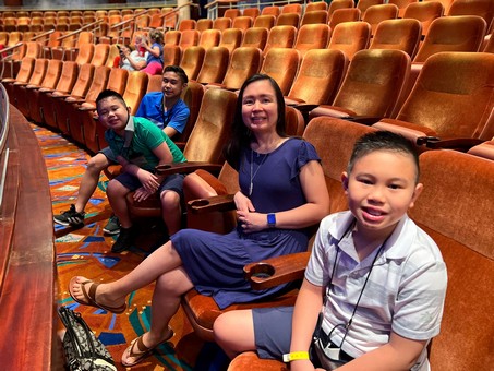 Wenceslao Family - Cruise 2022 Day3