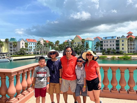 Wenceslao Family - Cruise 2022 Day4