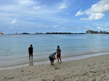 Wenceslao Family - Cruise 2022 Day4