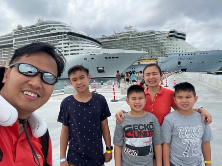 Wenceslao Family - Cruise 2022 Day4