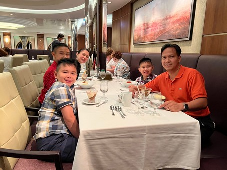 Wenceslao Family - Cruise 2022 Day4